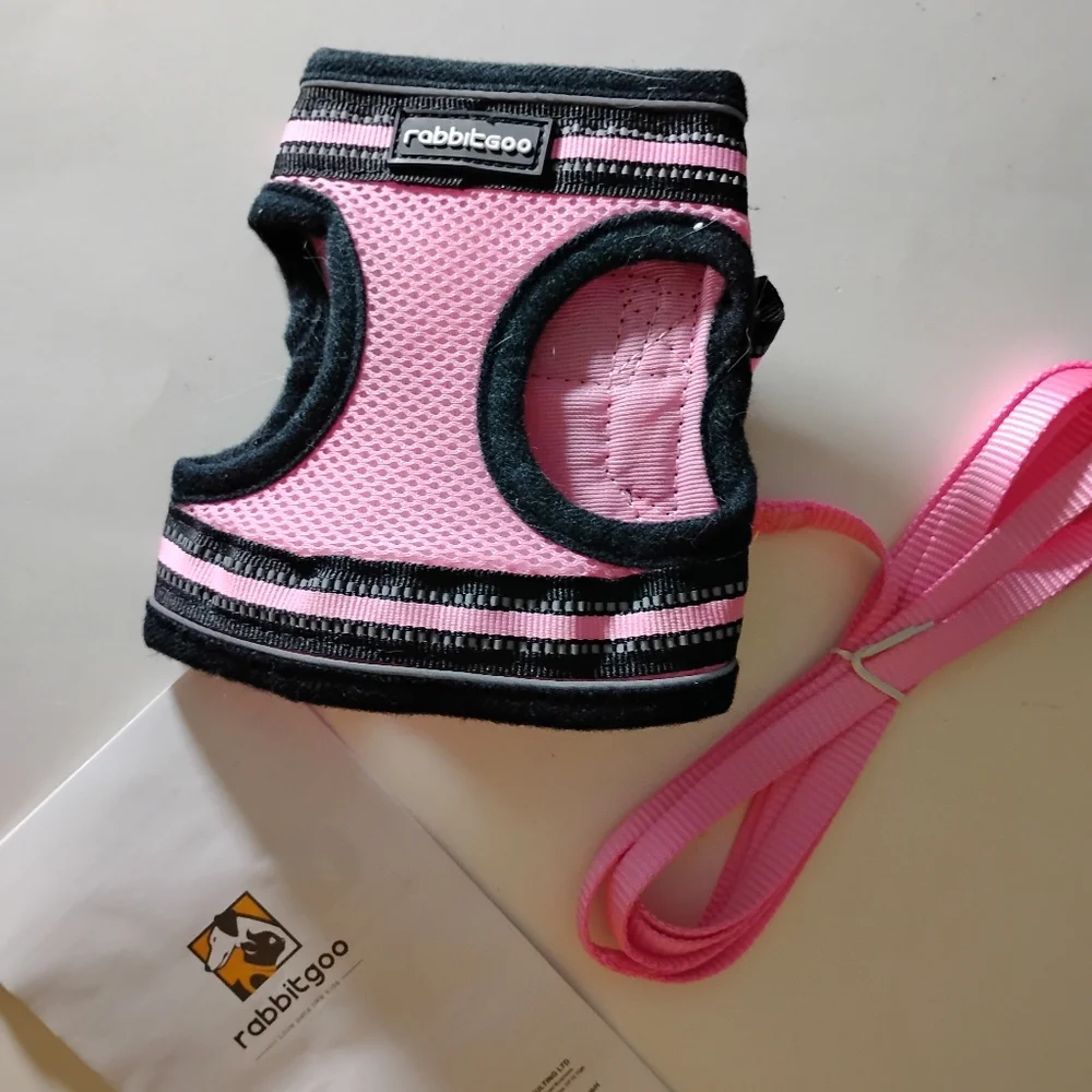 Brand New NWOT Size M Rabbitgoo Cat Harness and Leash;pet leash